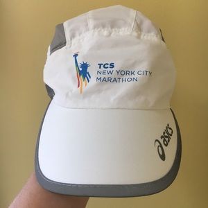 2016 OFFICIAL NYC MARATHON HAT
